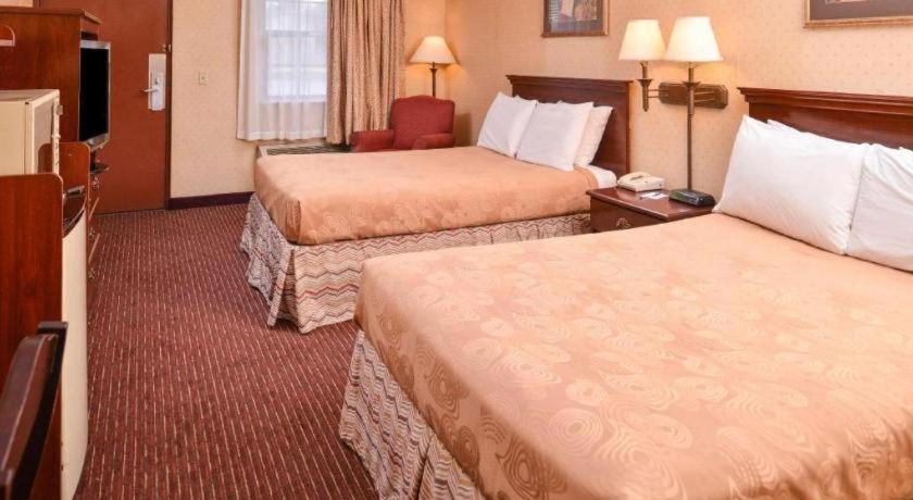 Americas Best Value Inn Alliance Екстериор снимка