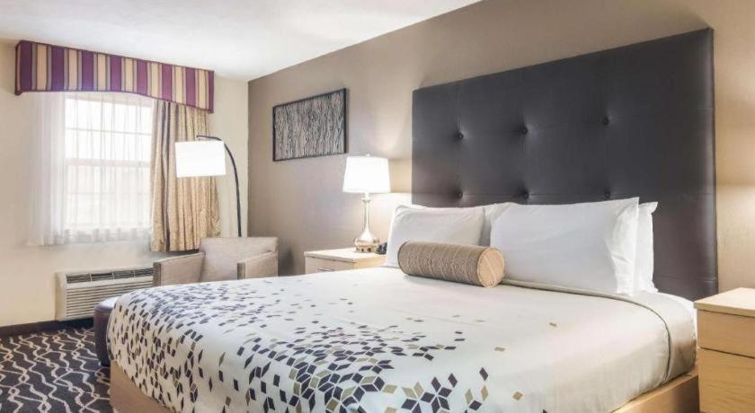 Americas Best Value Inn Alliance Екстериор снимка